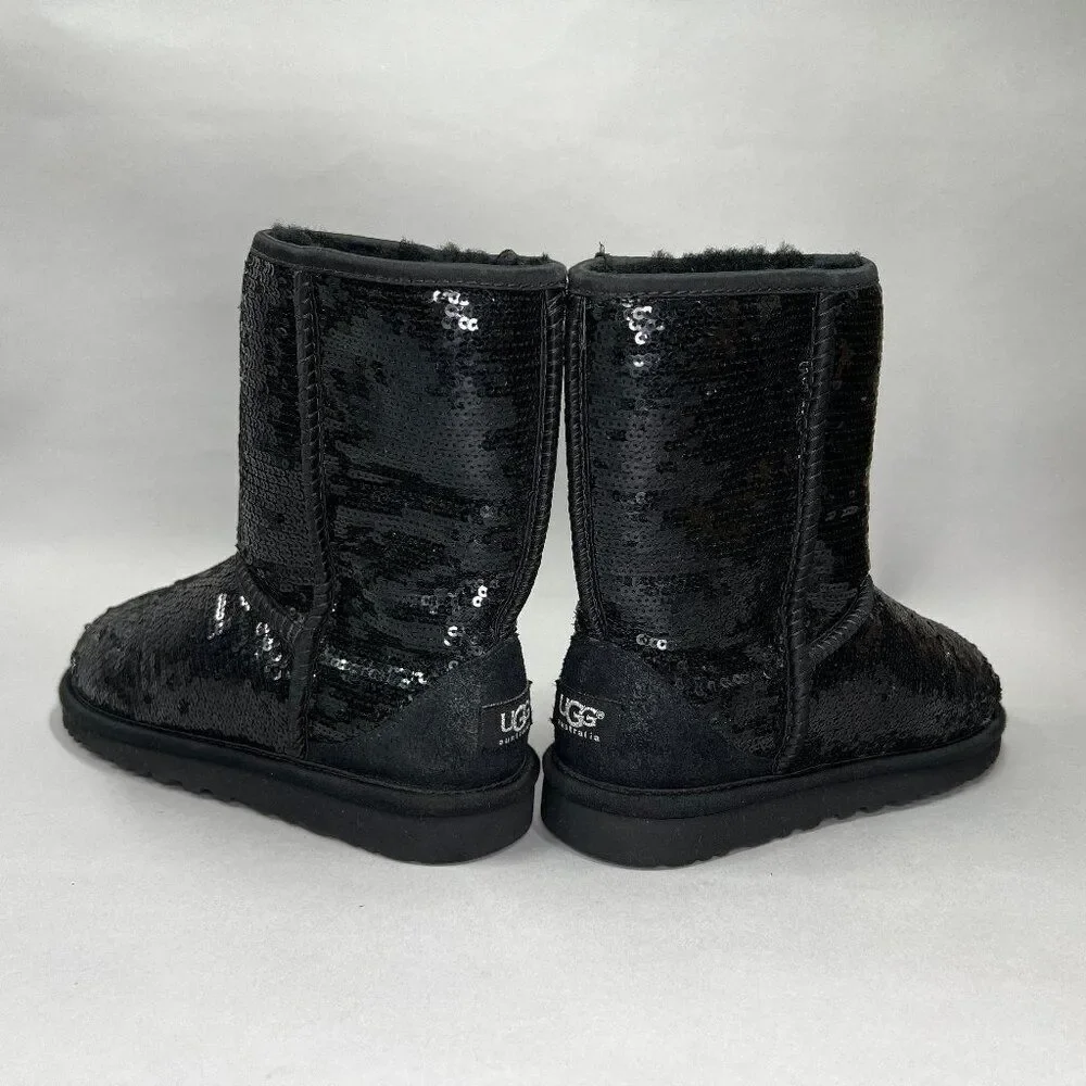 UGG Women's Size 6 Classic Short Black Sequin‎ Winter Boots